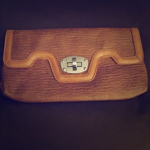 Pebbled Royal Tan Vegan Leather Clutch 👌🏾